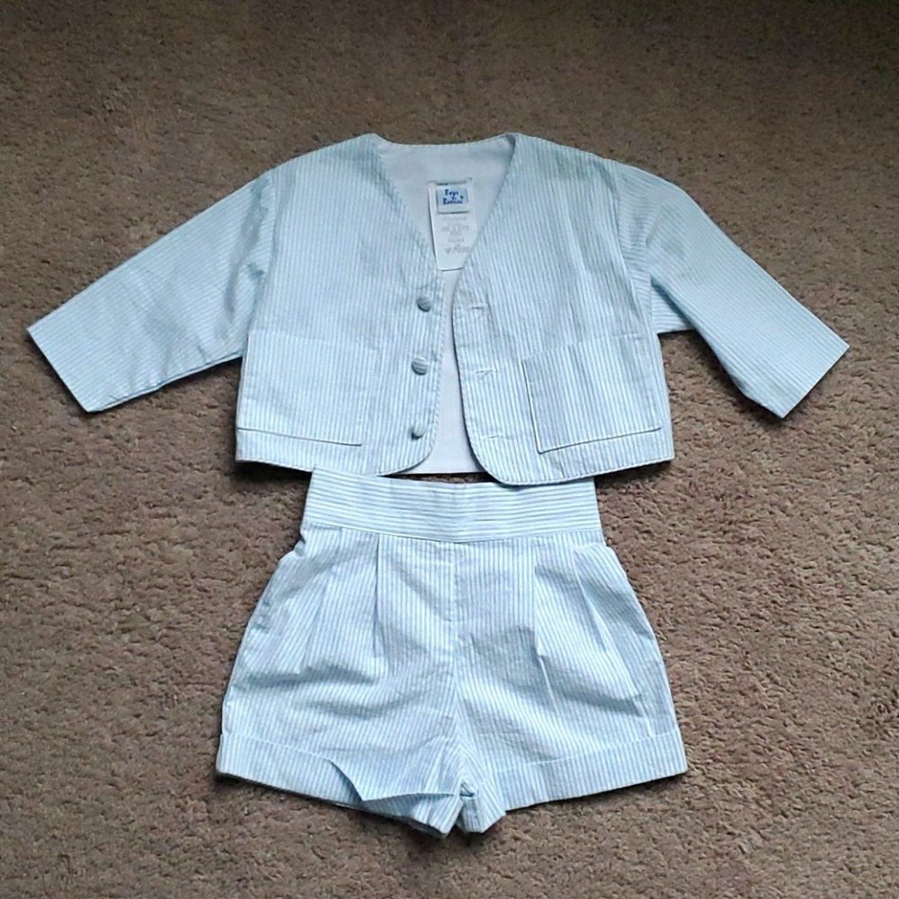 Boys n berries blue white seersucker shorts suit